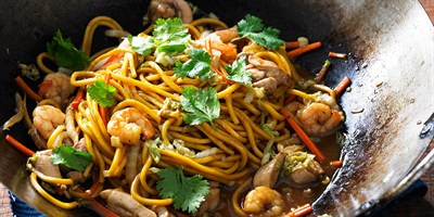 Chicken and Prawn Hailam Noodles